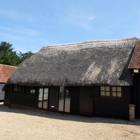 The Thatched Barn テーム エクステリア 写真